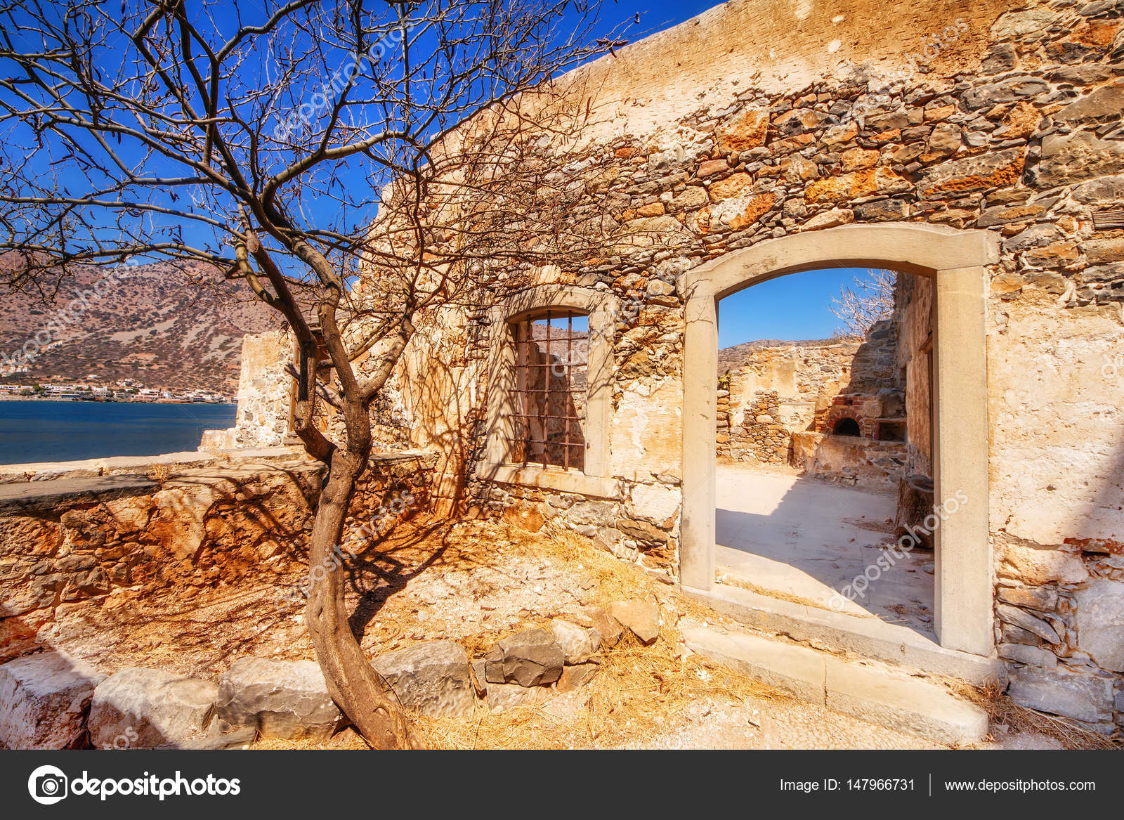 Αποτέλεσμα εικόνας για Spinalonga isola "abbandonata"