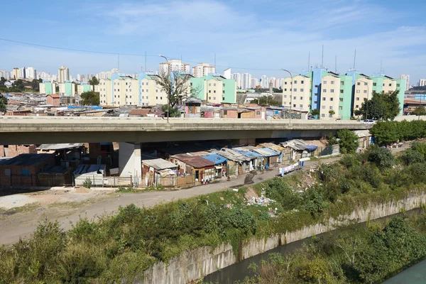 Favela em São Paulo — Fotografia de Stock