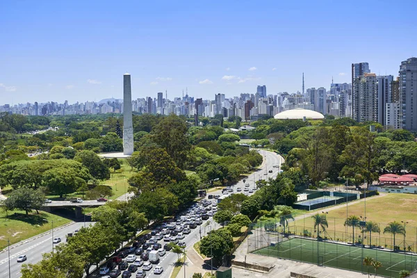 Miasto Sao Paulo, Brazylia. Ibirapuera Park — Zdjęcie stockowe