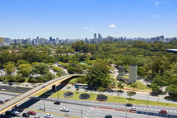 Ciudad de Sao Paulo, Brasil. Parque Ibirapuera — Foto de Stock