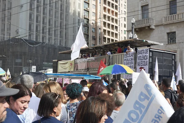 Protest av lärare mot sociala reformer. — Stockfoto