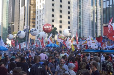Sao Paulo işçilerin protesto.