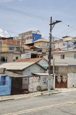 Yoksulluk favela Sao Paulo şehrinin içinde