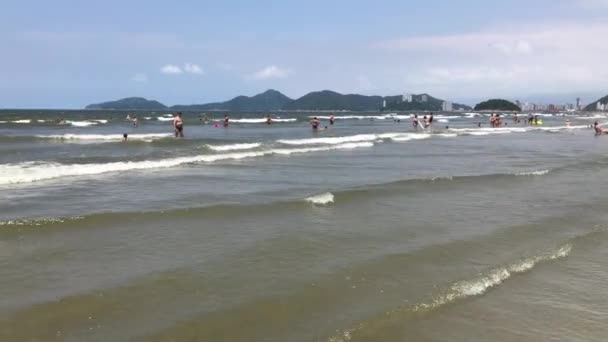 Spiaggia Santos Nella Giornata Sole Turisti Alla Spiaggia Santos Vacanza — Video Stock