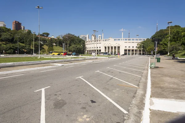 Estádio Pacaembu e Museu de Futebol em São Paulo . — Fotografia de Stock