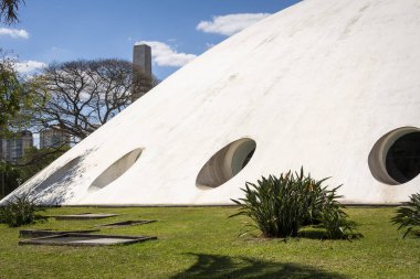 Oca binası, Ibirapuera Park 'taki sergi alanı..