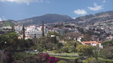 Portekiz, Madeira, Funchal şehrinin deniz manzarası