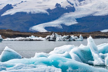 jokulsarlon buzul lagün, İzlanda içinde yüzen buzdağı