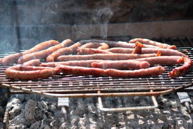 barbecure sosis ızgara