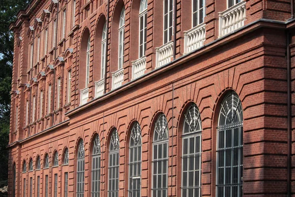 Blick Auf Denkmal Außerhalb Gebäude Alte Mauer — Stockfoto