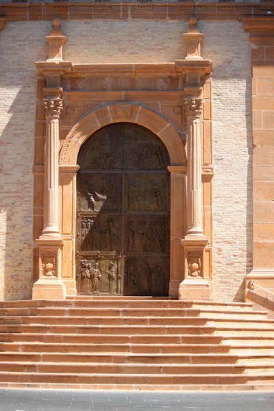 Zewnętrzne Poglądy Sycylijskiego Barokowego Kościoła Katolickiego — Zdjęcie stockowe