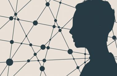 bir kadının baş silüeti