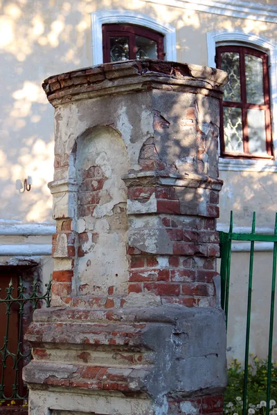 Vue d'un ancien bâtiment en Russie — Photo