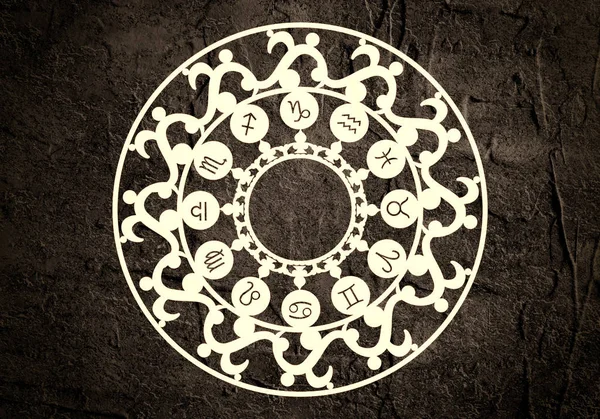원을 그리는 점성술의 상징물 — 스톡 사진