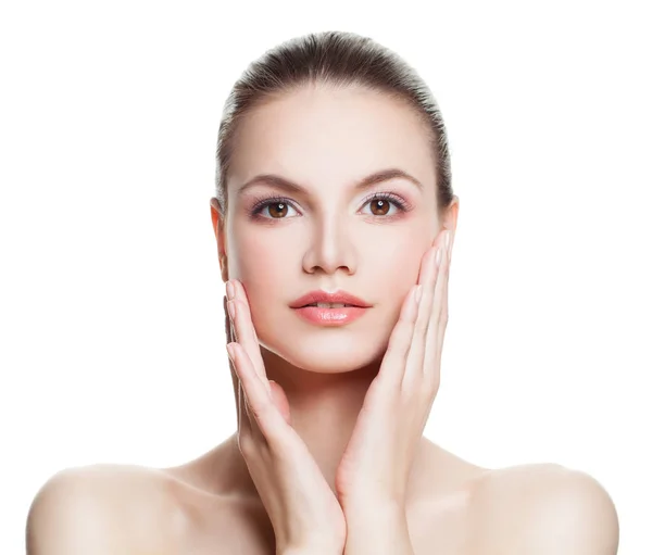 De vrouw van de spa met schone huid haar Hand haar gezicht aan te raken. Spa Beauty — Stockfoto
