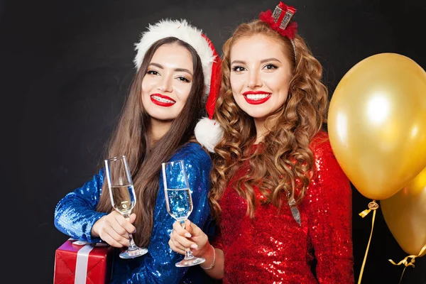 Feliz Natal, mulheres. Meninas de inverno, Feliz Natal — Fotografia de Stock