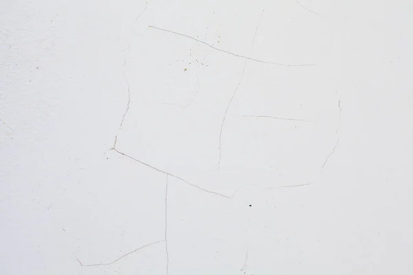 흰색 과 화려하게 얽힌 지저분 한 벽 파편의 질감 배경. — 스톡 사진