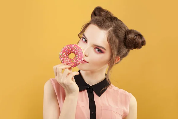 Cute Fashion Model Woman Donut Vivid Yellow Background — Stock Photo, Image