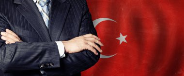Türkiye 'de bayrak, iş ve siyaset kavramına karşı erkek eli