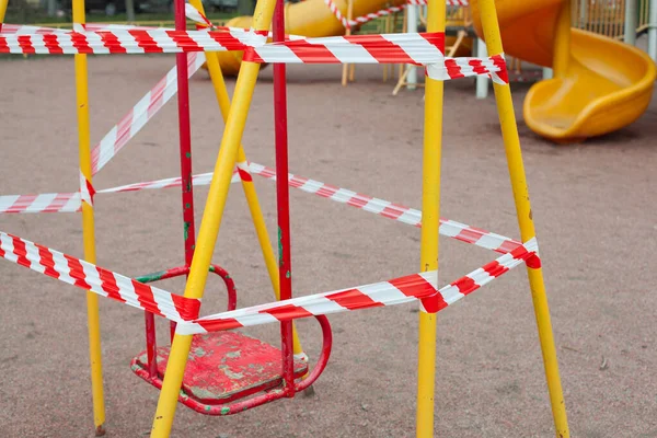 Quarantine Concept Empty Playground Closed Quarantine Covid Playground Blocked Red — Stock Photo, Image