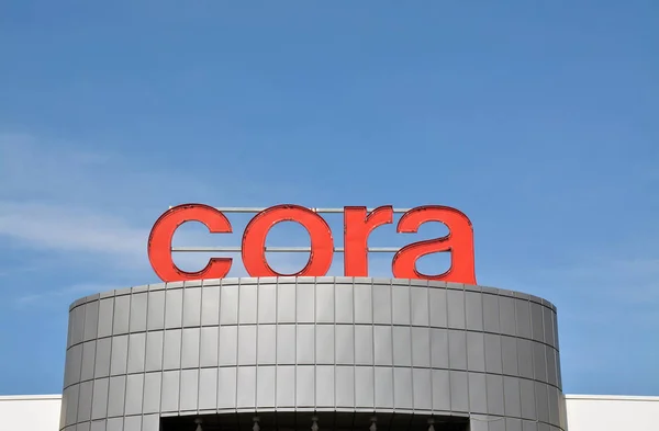 Cora hypermarket logo — Stock Photo, Image