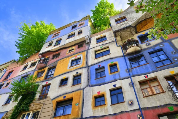 Cephe hundertwasserhaus, Viyana