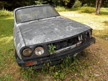 terk edilmiş araba kazası