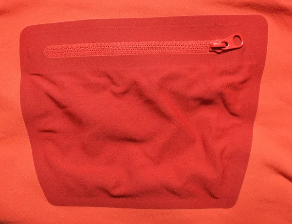 Wasserdichte rote Tasche — Stockfoto