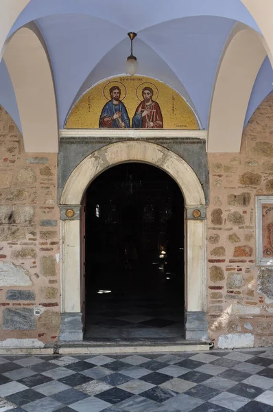 Athens Greece September 2013 Arched Entrance Old Orthodox Church Decorated — Stock Photo, Image