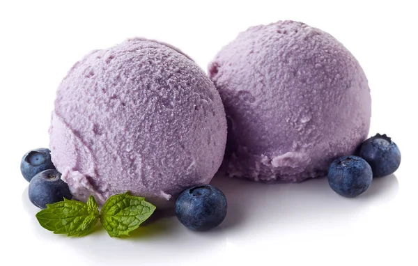 두 개의 블루베리 아이스크림 볼 — 스톡 사진