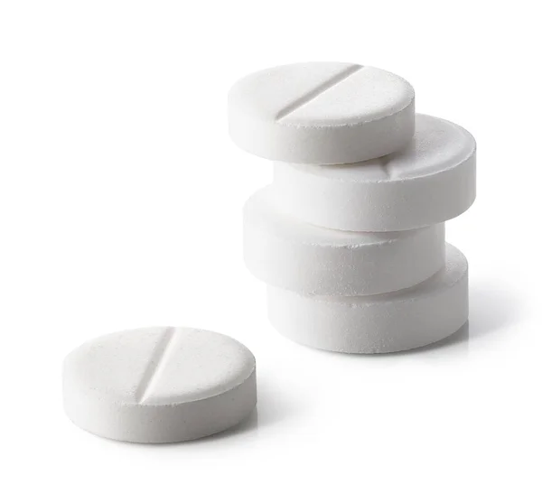 Pilha Comprimidos Redondos Comprimidos Isolados Sobre Fundo Branco — Fotografia de Stock
