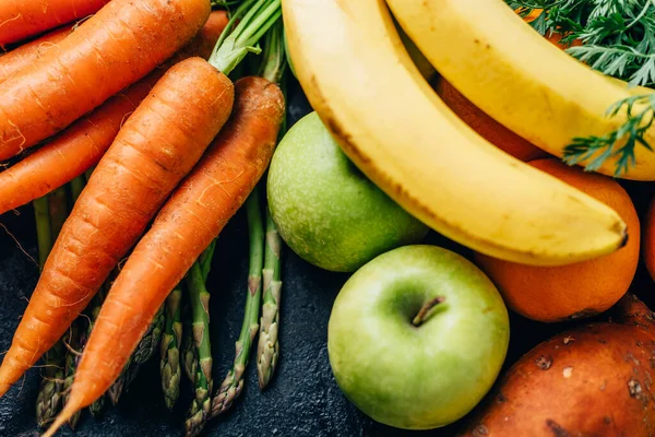 Friska Frukter Och Grönsaker Leverans Från Jordbruksmarknaden Ekologiska Livsmedelsingredienser För — Stockfoto