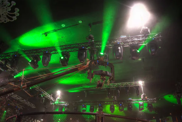 Televizyonda çekim ile konser