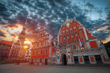 Riga tarihi kentin merkezi kare olduğunu.