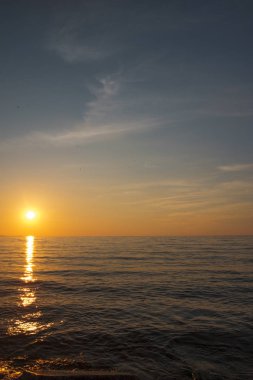 akşam Okyanusu günbatımı