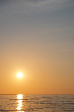 akşam Okyanusu günbatımı