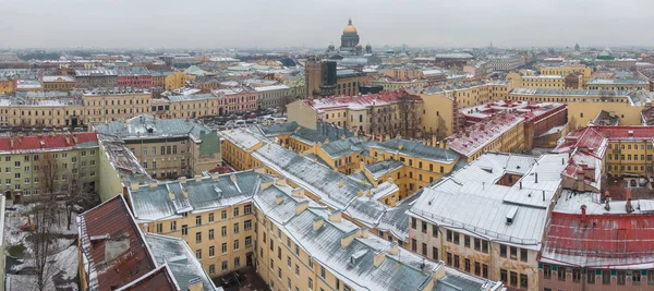 Санкт-Петербург зимой, вид сверху . — стоковое фото