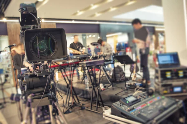 Shooting a concert on television — Stock Photo, Image