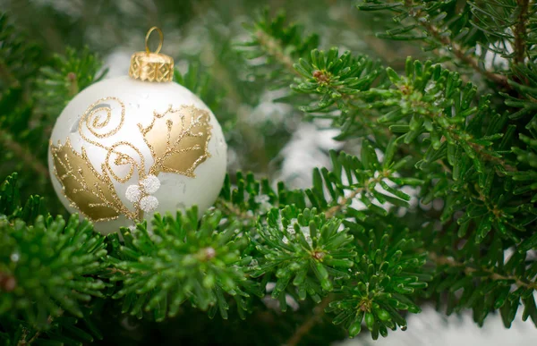 Noel ve yılbaşı oyuncak Noel ağacı üzerinde