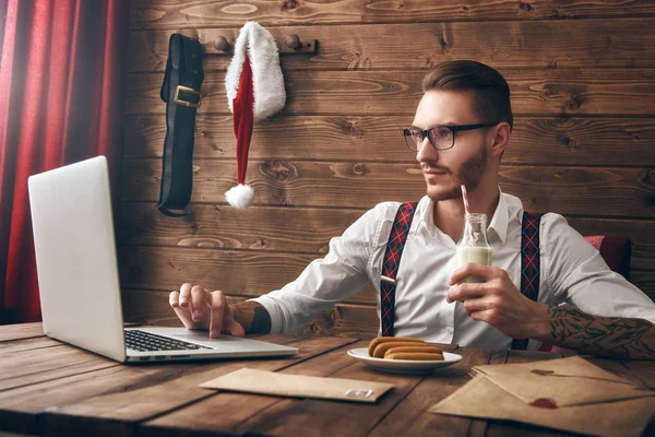 Hipster giovane Babbo Natale — Foto Stock