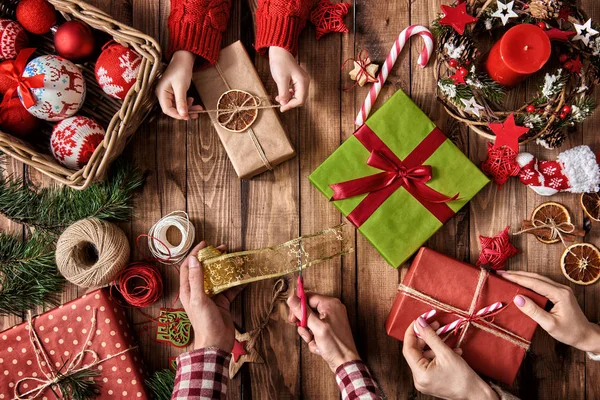 Tradiciones familiares Navidad — Foto de Stock