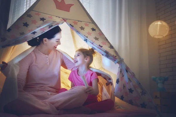 Happy loving family — Stock Photo, Image