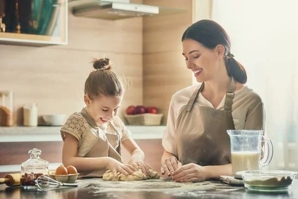 Homemade food and little helper. — Stock Photo, Image