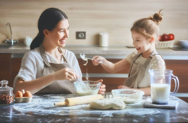 Homemade food and little helper. — Stock Photo, Image