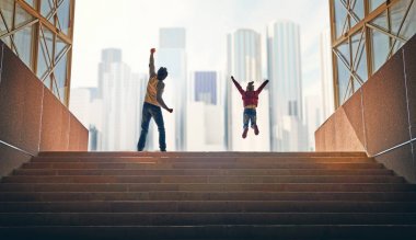 Baba ve çocuk yukarı tırmanmak.