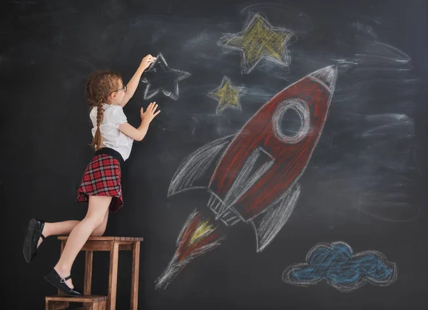 Çocuk çizim yıldız ve roket — Stok fotoğraf