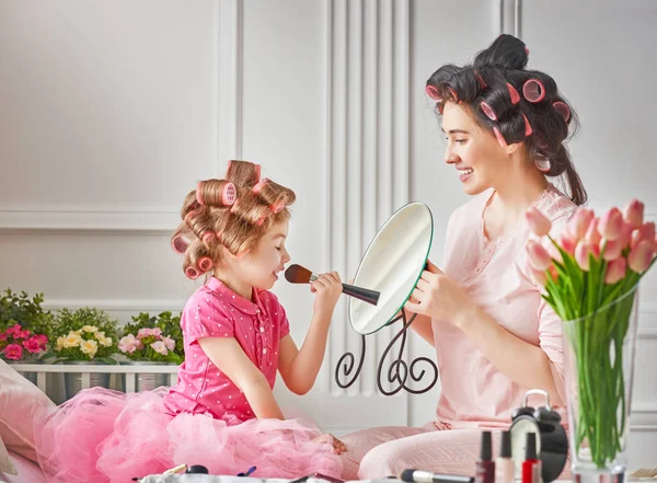 Happy loving family — Stock Photo, Image