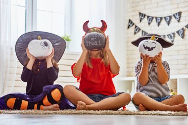 Çocuklar, Cadılar Bayramı