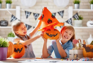 Çocuklar, Cadılar Bayramı