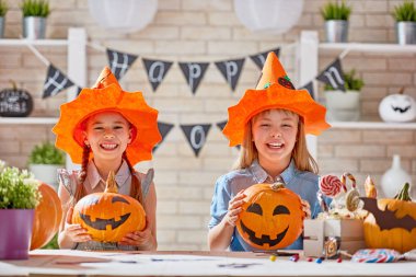 Çocuklar, Cadılar Bayramı